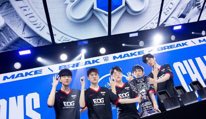 技能释放时 技能释放时