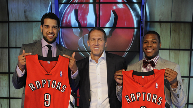 年轻翼卫若 年轻翼卫若